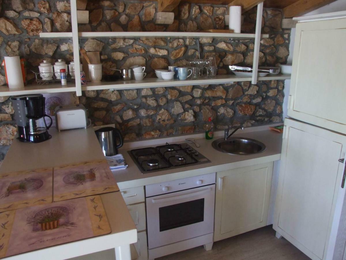 Stone House Marina-Sevid, 1 House-1 Apartment Dış mekan fotoğraf